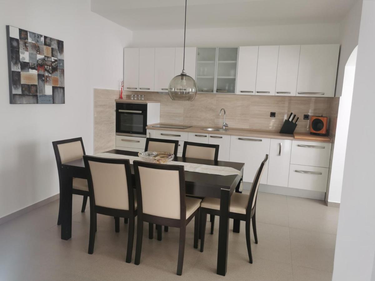 Apartmani Nika Rijeka Exterior foto