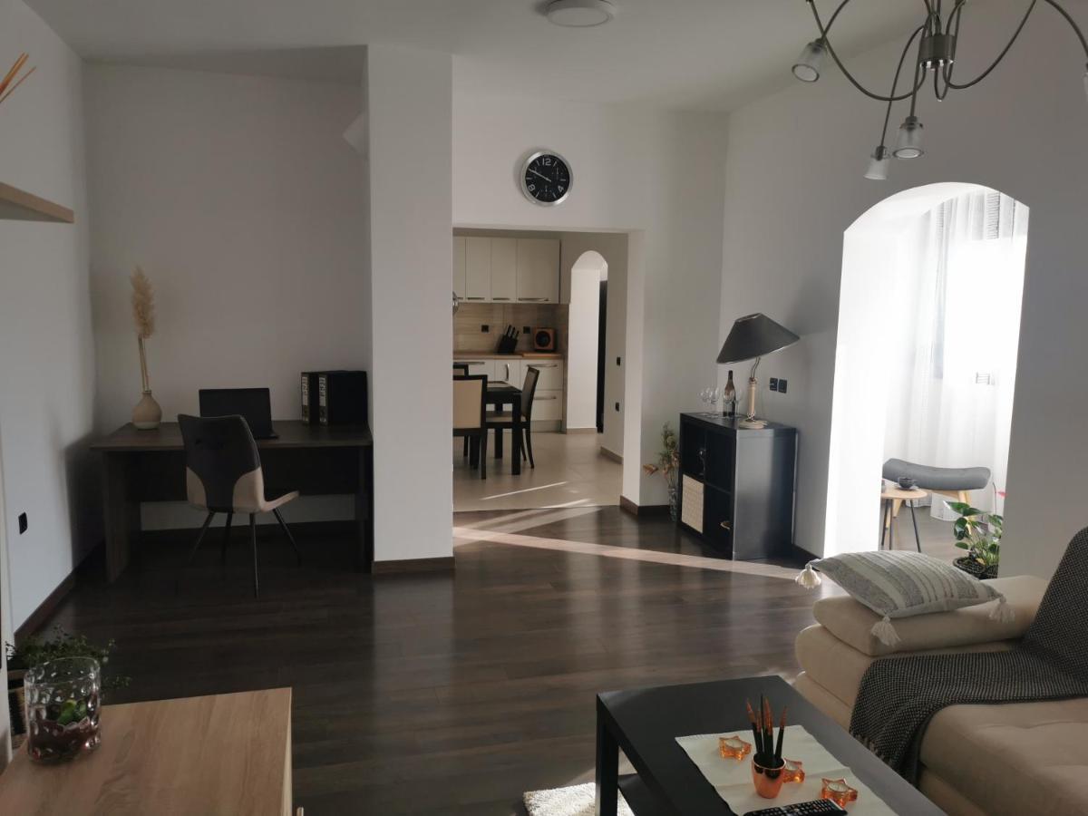 Apartmani Nika Rijeka Exterior foto